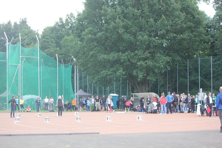 Spannender Beginn der LM 2024