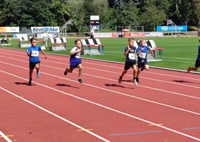 27 KM-Medaillen