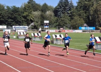 27 KM-Medaillen