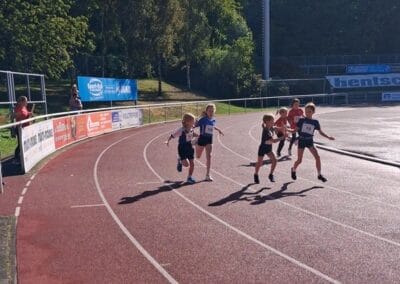 27 KM-Medaillen
